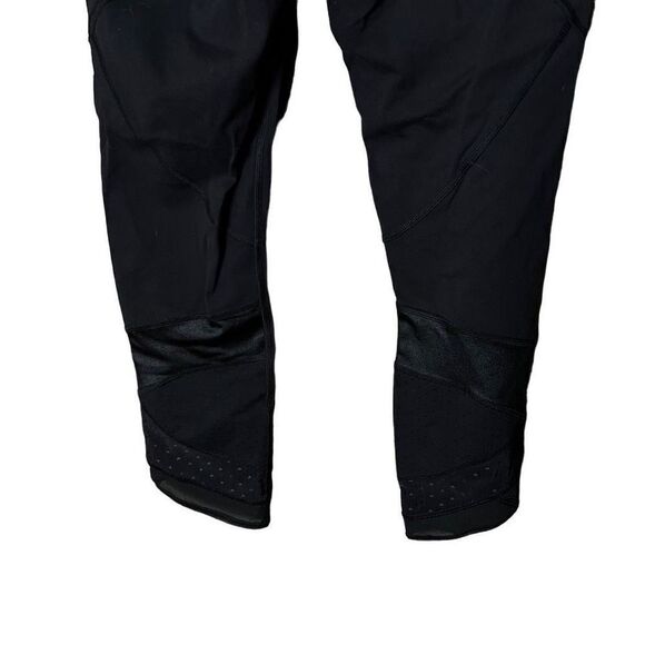 Lululemon Cropped Leggings 4 - Picture 6 of 6